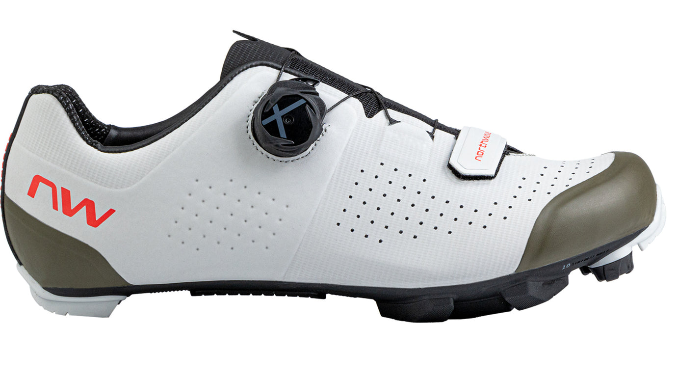 410413041_NW_RAZER_80252051_11